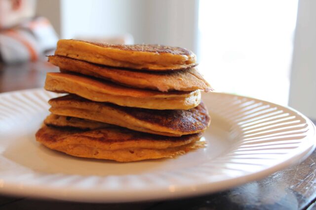 Mmm, easy pumpkin pancakes