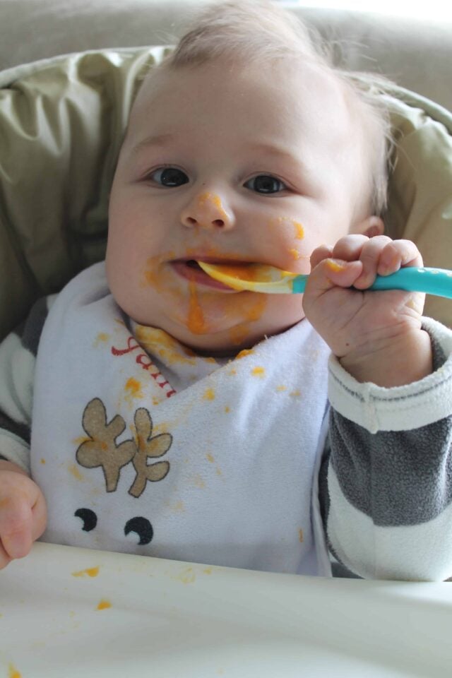 The when, what, and how of introducing baby food from a feeding therapist and mom. Find out the best first foods and what to do at your baby's first meal.