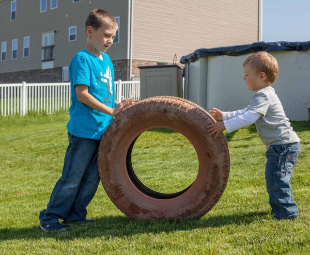 100+ Awesome and easy sensory diet activities that you can start using in your home today! Find the best activities for your kid.