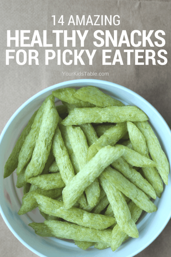 Easy and healthy snacks for picky eaters that they'll actually eat! Get inspired and learn how to get out of the rut of serving the same foods everyday.