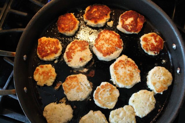 Incredibly Easy Fish Cakes for Kids and Babies - Your Kid's Table