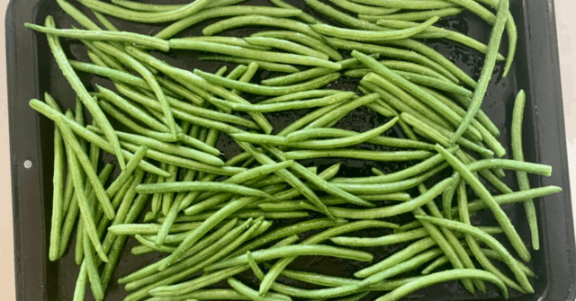 Try this crazy simple way to cook green beans for kids! Learn the special twist to preparing green beans so that your kid comes back for more. Perfect for picky eaters too, with just 5 minutes of prep time.  