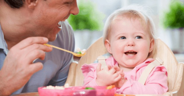 Get simple 9 month old baby food and table food ideas from a pediatric occupational therapist. This is a critical window of time for babies learning to eat. Learn how to maximize it. Includes 14 different 9 month old meal ideas! 