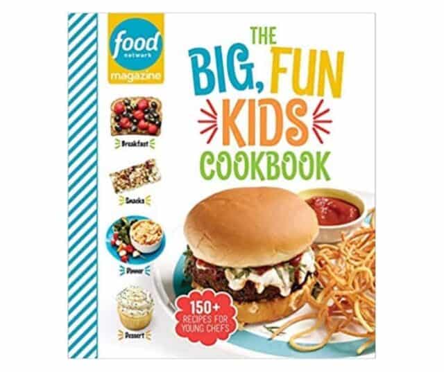 Get inspired with 25+ awesome Christmas gift ideas for kids with fun in the kitchen! This holiday guide is perfect for picky eater kids, cooking with kids, and making mealtimes fun.  