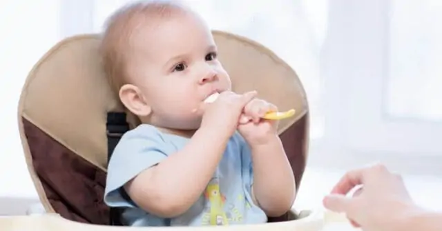 Learn how to spoon feed baby even if you're using baby led weaning, and how to troubleshoot baby gagging, throwing food on the floor, and more! 