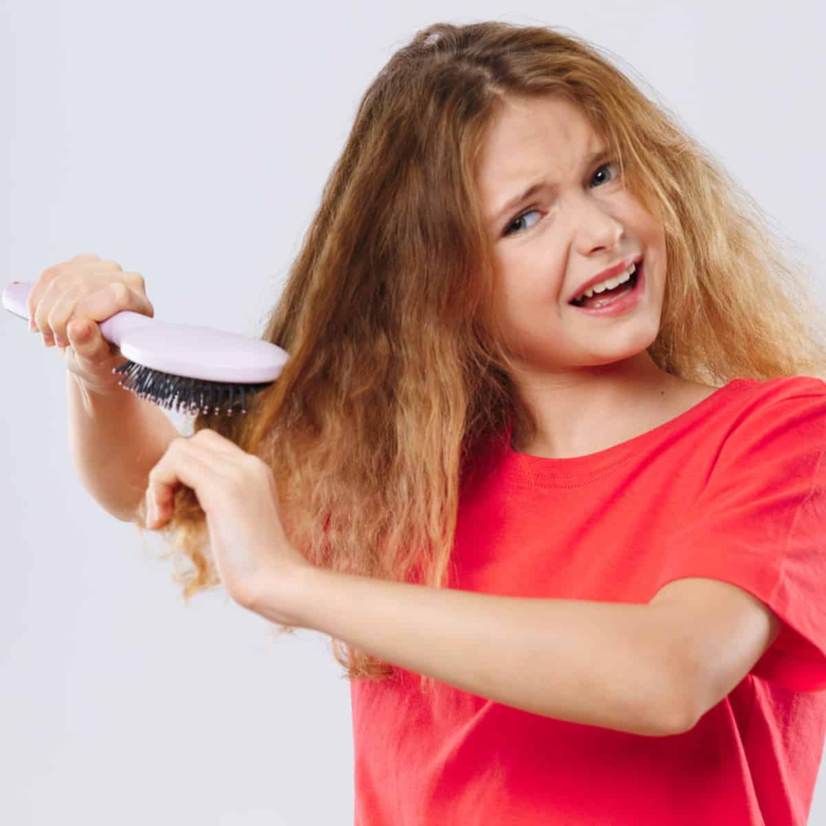 7 Ways to Help Kids Sensitive to Hair Brushing!