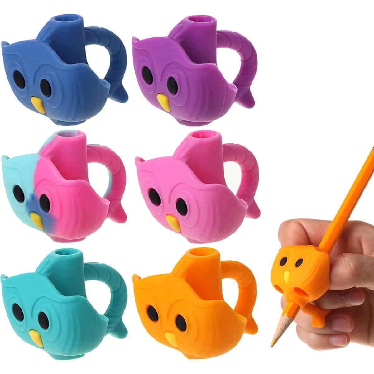 Help kids pencil grasp and handwriting with the 7 best pencil grips that are perfect for school and home. Learn which pencil grip is the best one for your kid! 